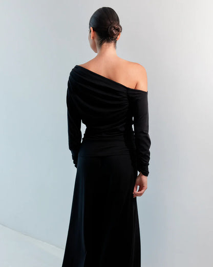 Vibrational Top Black