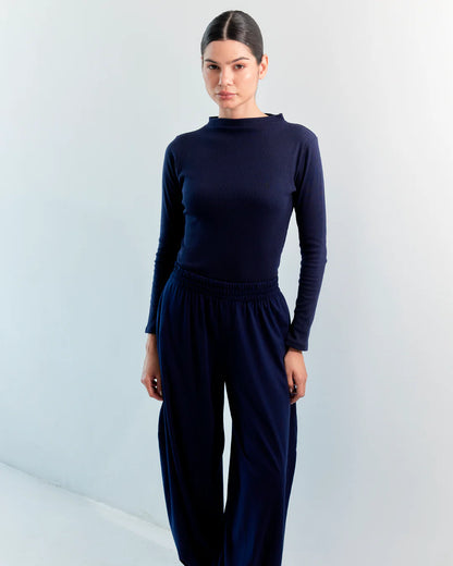 Skin like turtle neck sweater Navy